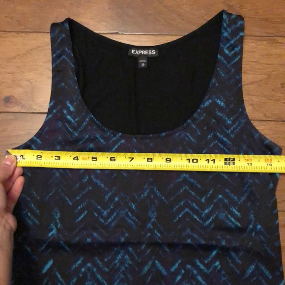 Express Top - Picture 3 of 3